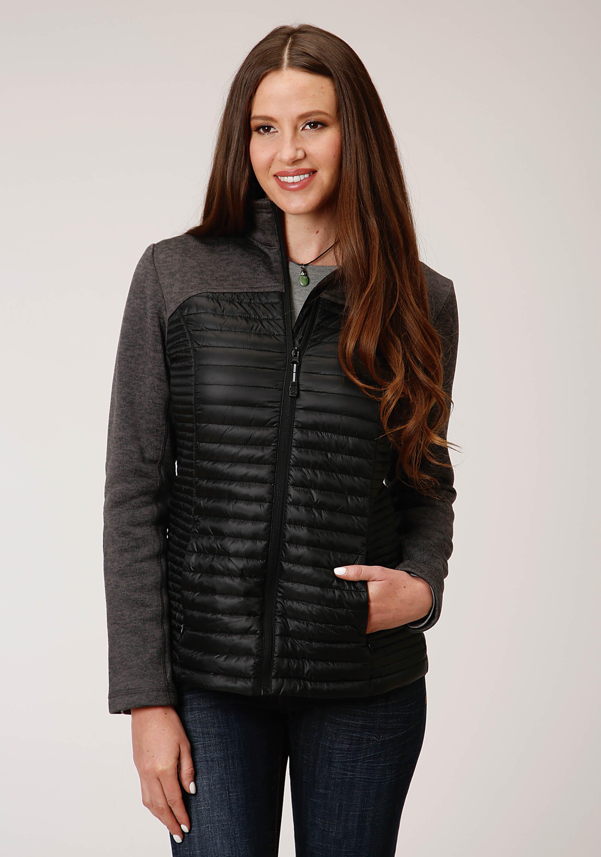 Roper Outerwear- Women’s Womens Black 00763 Down Filled Crushable Combo Jckt