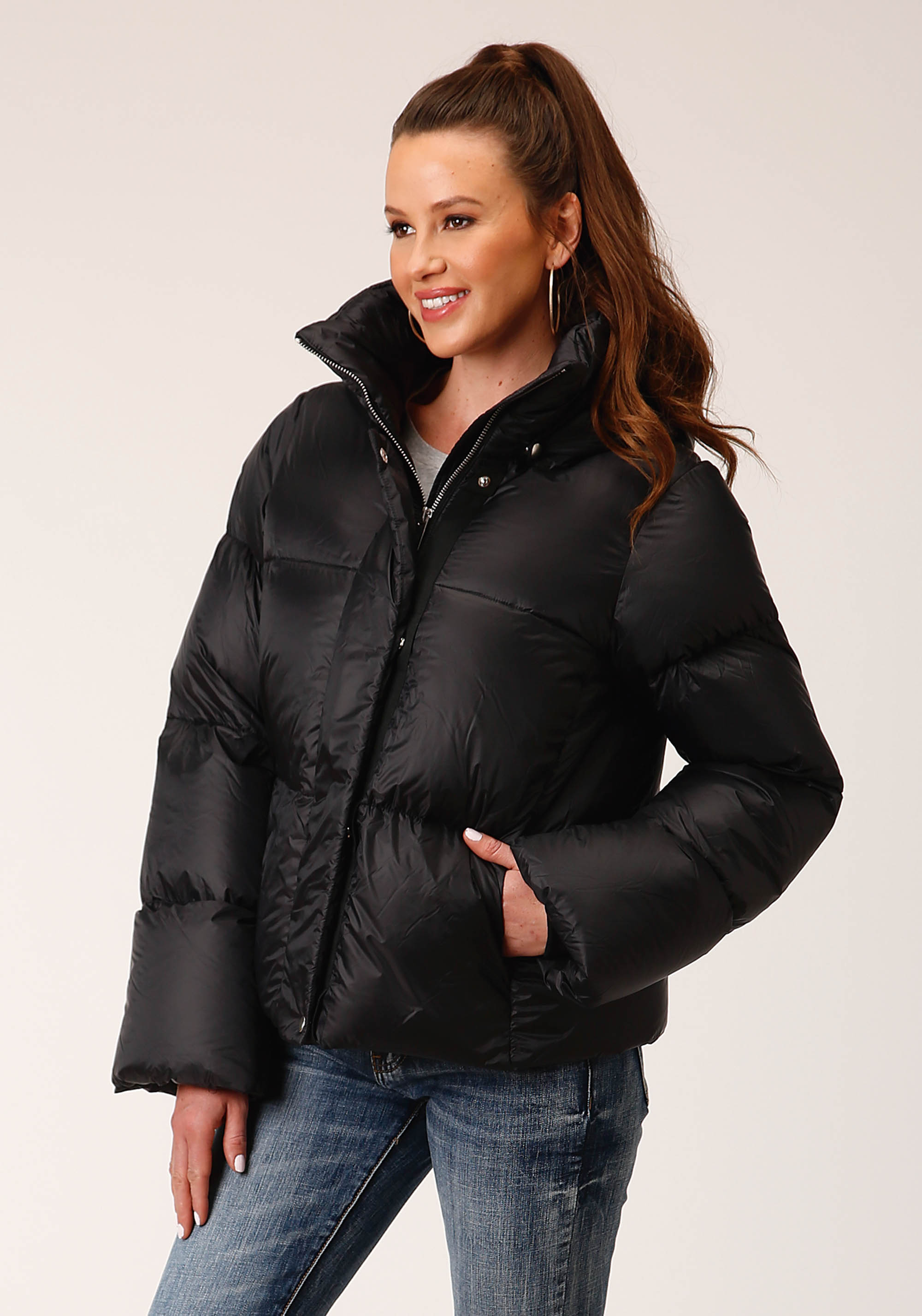 Roper Outerwear – Women’s Womens Black 1744 Women’s Hooded Down Puffer Coat