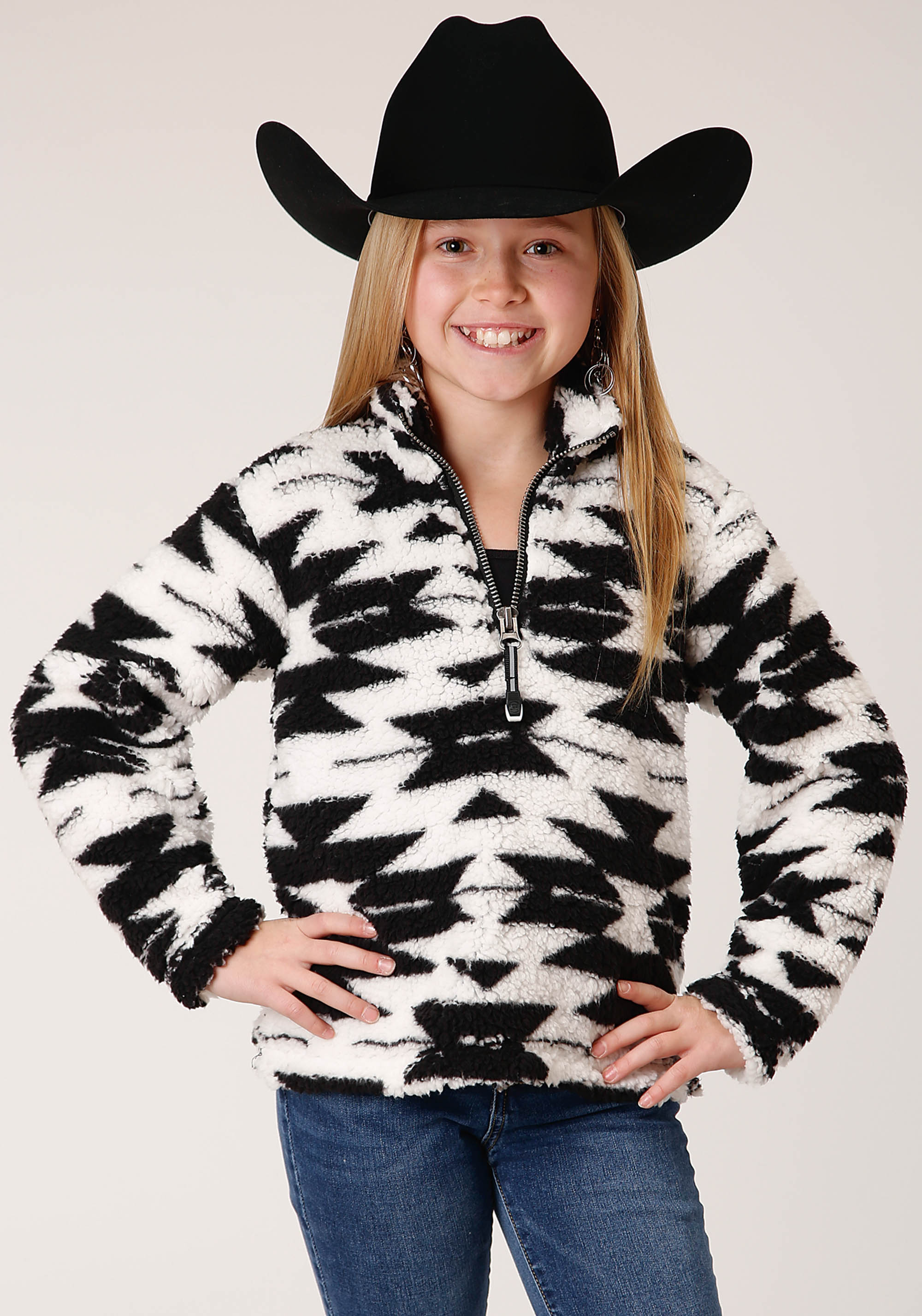 Roper Outerwear – Girl’s Girls Black 1353 Polar Fleece – Blk/wh Aztec